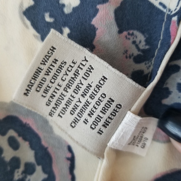 COPY - Tucker For Target Butterfly buttondown shirt - Picture 4 of 7